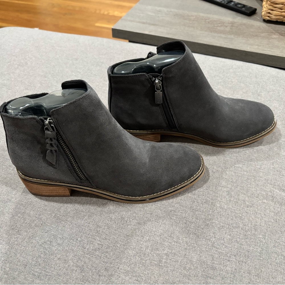 NEW with tags Blondo Liam Waterproof ankle boot